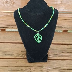 Green Wooden Leaf Necklace